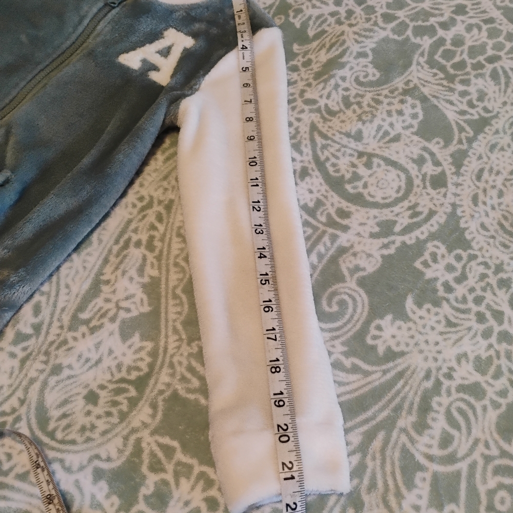 Cozy Blue and White Kids Fleece Hoodie - Picture 4 of 5